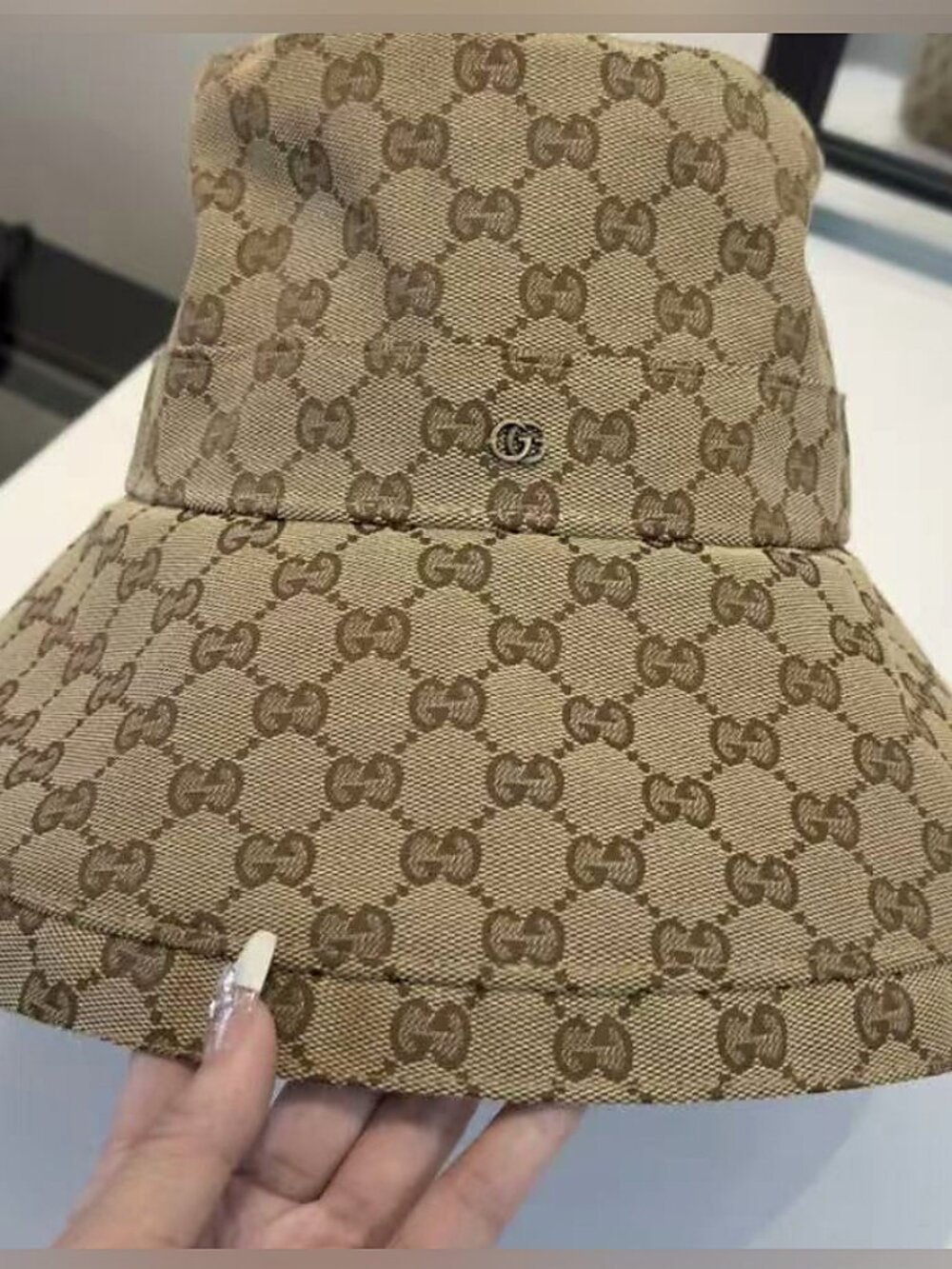 Gucci GG Supreme Canvas Wide Brim Bucket Hat